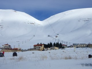 Lyžařské středisko Cedars na svazích Džabal Makmel
