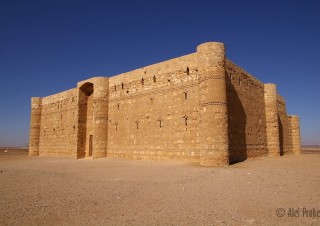 Pouštní hrad Qasr Kharaneh