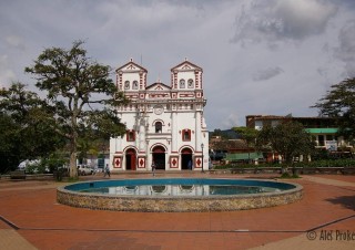 Kostel v Guatapé