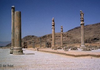 Perseopolis, zbytky Paláce 100 sloupů