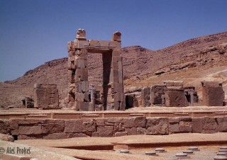 Perseopolis, zbytky paláce Tachara