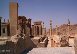 Perseopolis, zbytky paláce Tachara