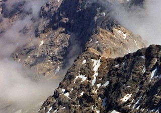 Pohled z Zugspitze (2962 m) nejvyšší hory Německa