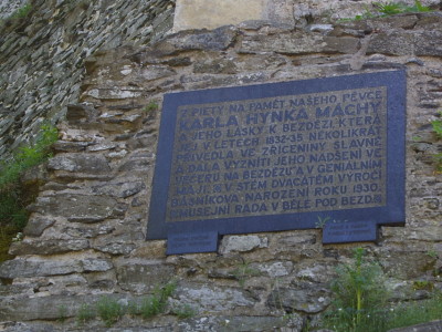 Hrad Bezdìz