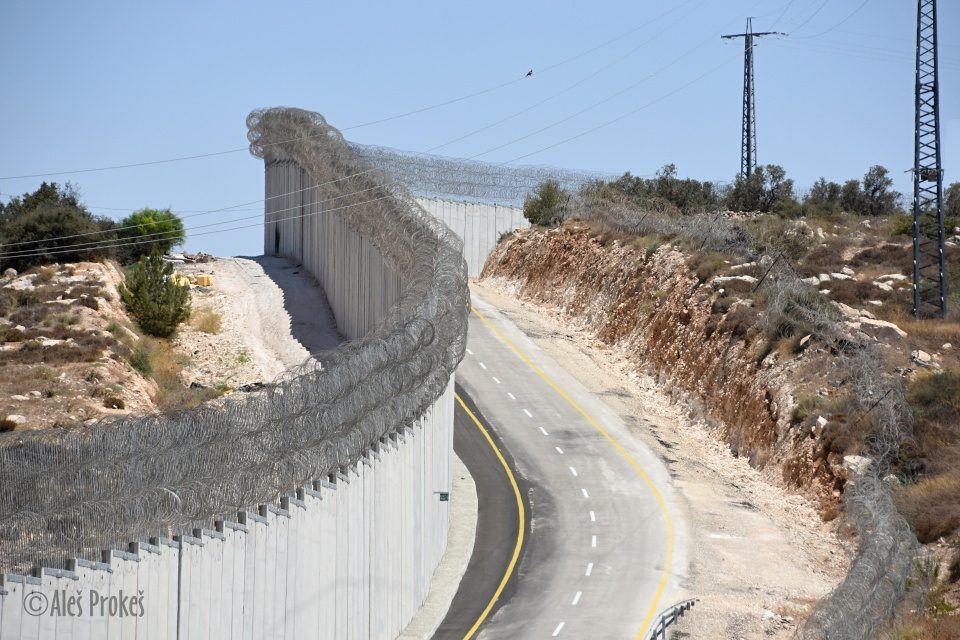 Zeď mezi Palestinou a státem Izrael