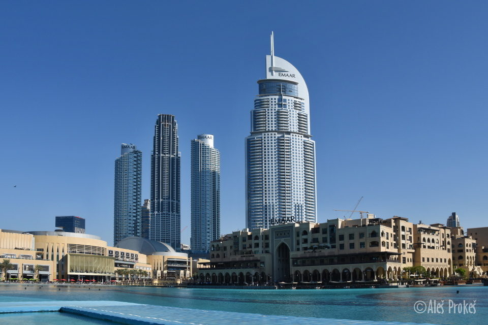 Obchodní centrum u Burj Khalify, Dubaj