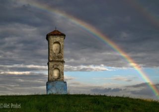 Boží muka sv. Antoníčka, Mohelno (Mohylové pohřebiště)