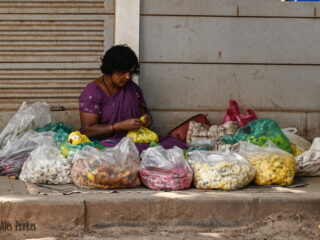 51 Prodej na ulici v Bengaluru